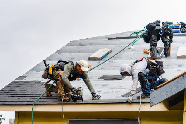 Professional Gutter Installation technician working in Broadview, MT